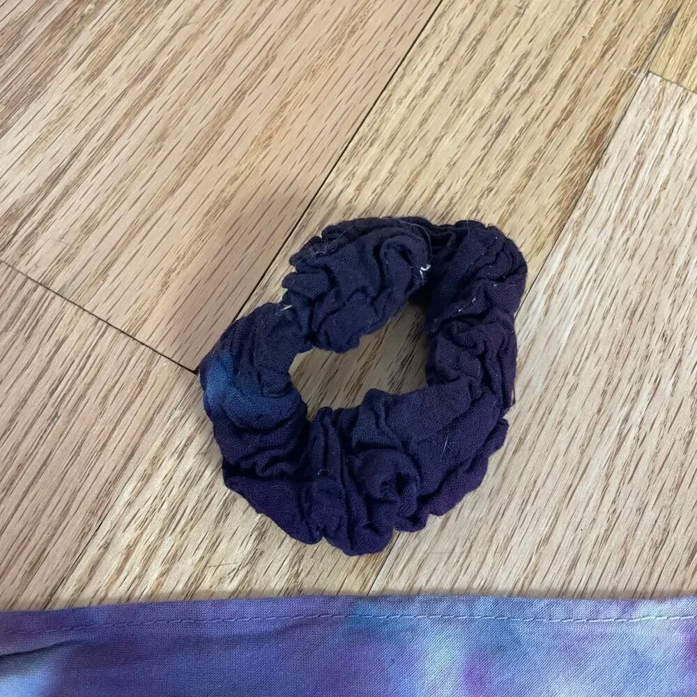 tie dye bandana and hair scrunchie combo purple black gray